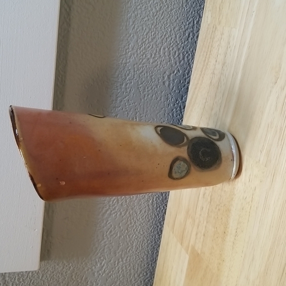 Vase, Handmade - Picture 2 of 8